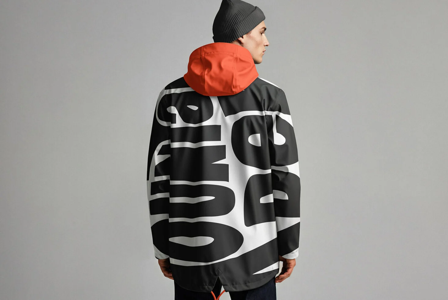 01_Outfit-08ML-Mockup-main1-1465x980